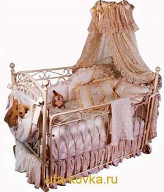 Кованая детская кроватка